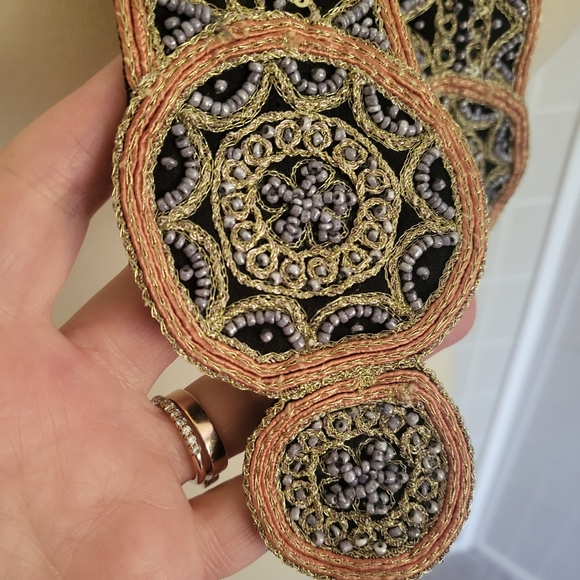 Vintage Beaded Hook Closure Belt - Picture 2 of 6